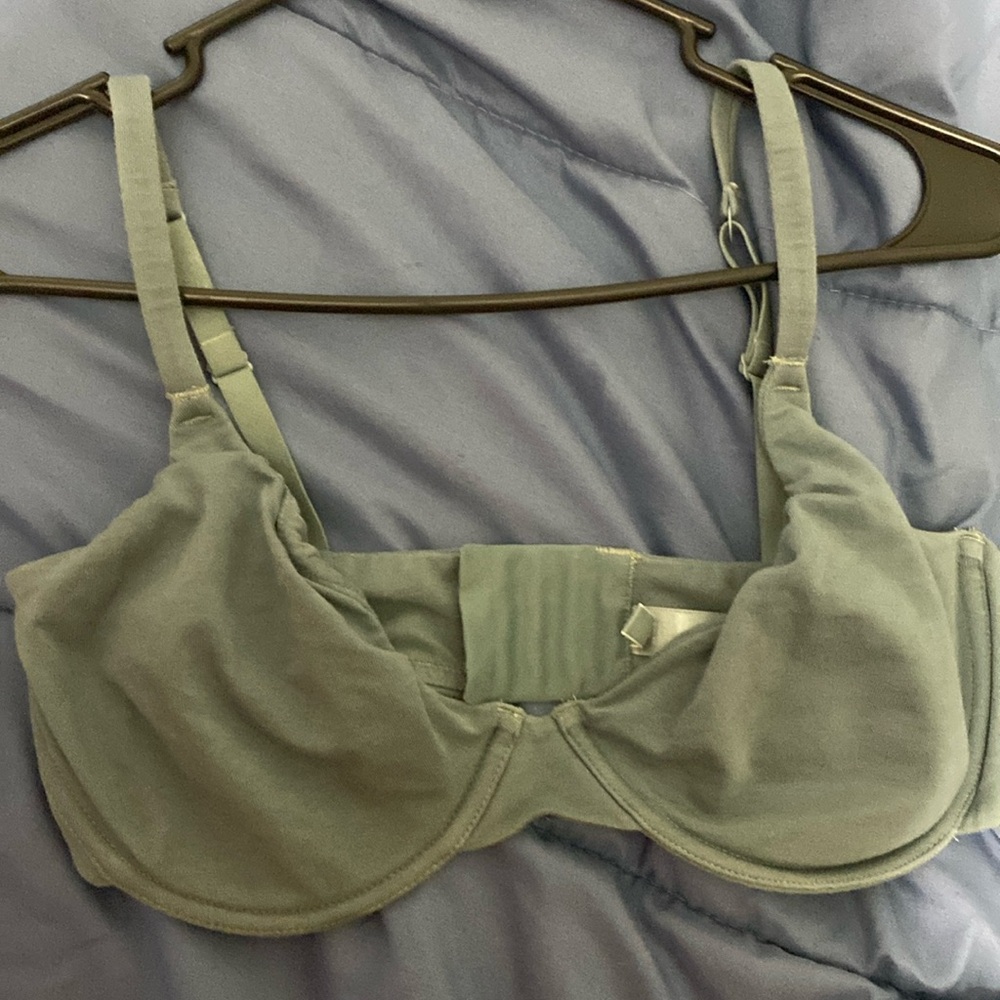 SKIMS Bra